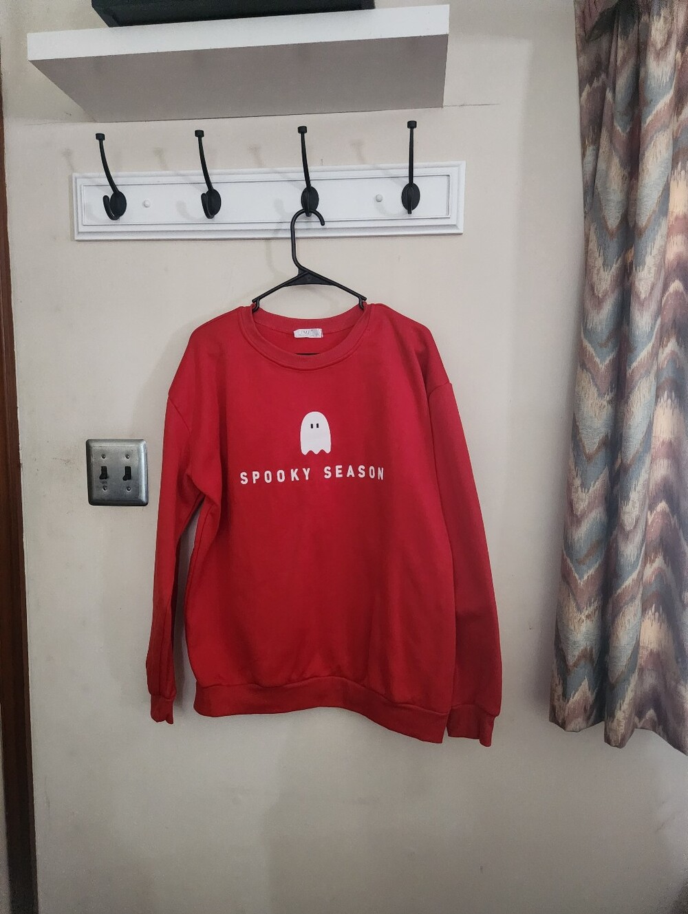 🎉 Spooky Season Pullover Sweater